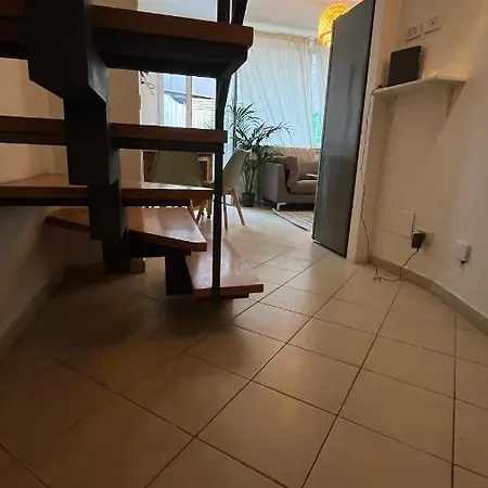 Holiday In Testaccio 2terraces 2room 3guest Ferienhaus